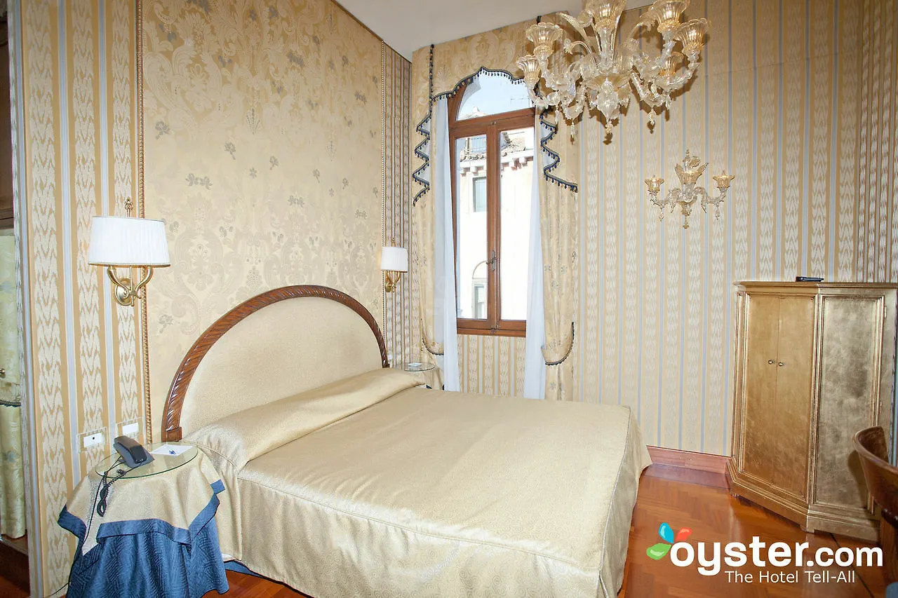 ****  Hotel Palazzo Stern Benátky Itálie